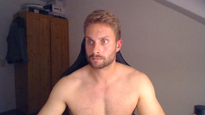 blueeyes839 webcam model stream image