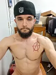 Paidbat webcam model stream image