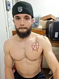 Paidbat webcam model stream image