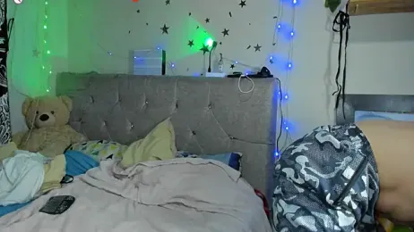 puepleholly webcam model stream image