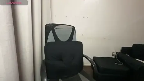 valentinauwu webcam model stream image