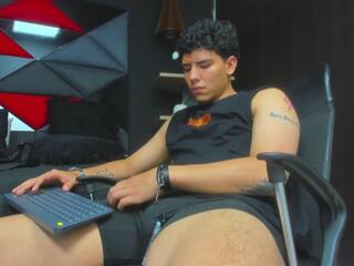 Tobias Vega webcam flirt4free model stream image