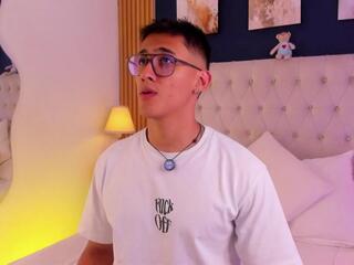 Salvador Fit webcam model stream image