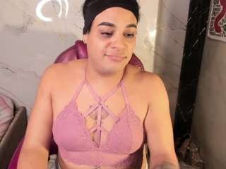 sexy-tatty-ts webcam model stream image