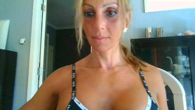cari_guerrera webcam model stream image