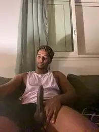 Axel_black10 webcam model stream image