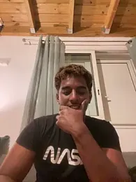 Axel_black10 webcam stripchat model stream image