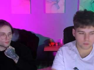 travis-wolf webcam model stream image