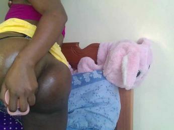 YumTam webcam bongacams model stream image