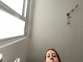 stripmequick webcam model stream image