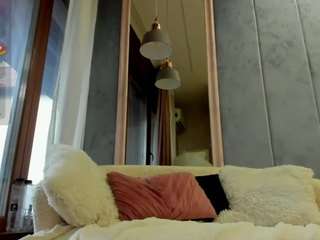 sassyt33n webcam camsoda model stream image