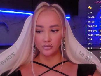 In-your-fucking-mind webcam model stream image