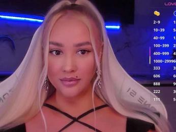 In-your-fucking-mind webcam model stream image