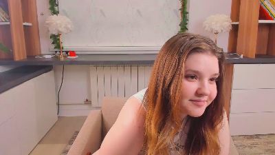 KarlyHor webcam model stream image