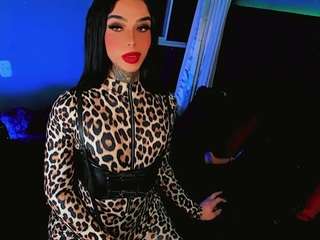 alice-christina webcam model stream image