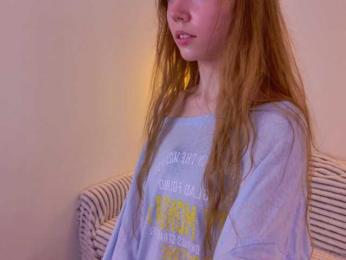HoneyAhegao webcam model stream image