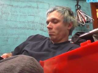 yoursl4ve webcam model stream image