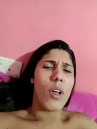 nessaflors2 webcam stripchat model stream image