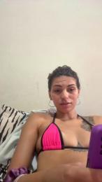 Lyviaa_ webcam model stream image