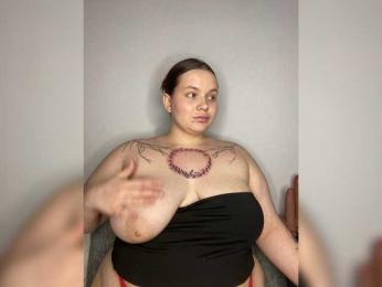 Divine-1 webcam model stream image