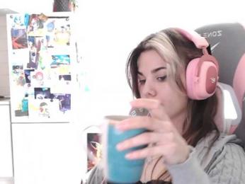 VanillaExplode webcam model stream image