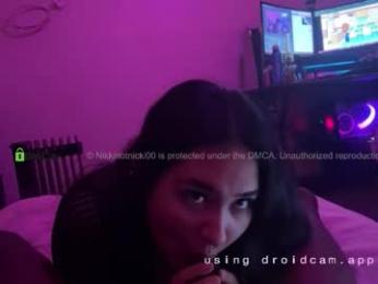 nikkinotnicki00 webcam model stream image