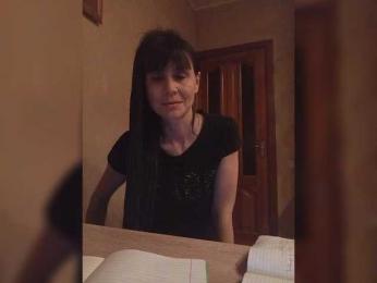 Hellenalonenochka webcam model stream image