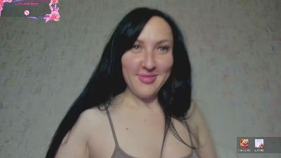 MeriGram webcam model stream image