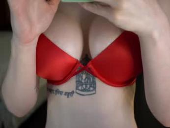 chloewildd webcam model stream image