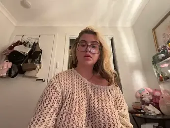 luckygigi webcam model stream image