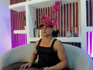 Bruce Stroud webcam model stream image