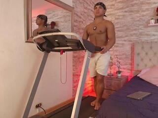 Bruce Stroud webcam model stream image