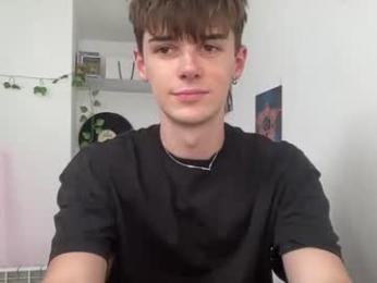 yoursweetyguy webcam chaturbate model stream image