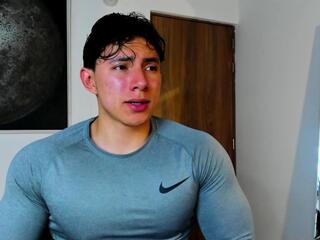Alexander Classy webcam model stream image