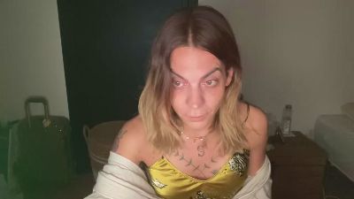 Sophiaat40 webcam model stream image
