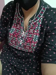 Queenlipx webcam model stream image