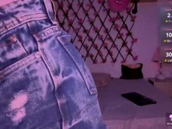 amber_love04 webcam chaturbate model stream image