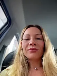 LavenderHot webcam stripchat model stream image