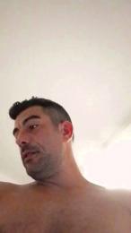 Treslu webcam model stream image