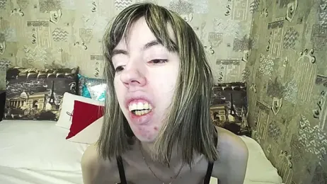 Unusual_G webcam model stream image