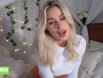 baby_tav webcam model stream image