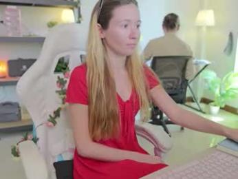 ellcrys webcam chaturbate model stream image