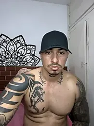 black_dmon webcam model stream image