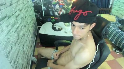 wex_077 webcam model stream image