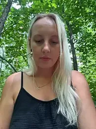 MerlinDave webcam model stream image