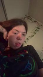 kiralemon330gc1 webcam model stream image