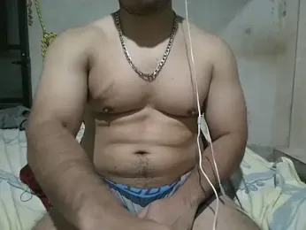 Alcee490 webcam model stream image