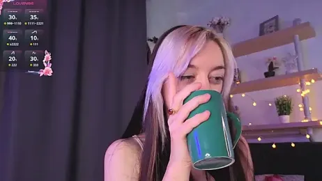 TristaRoht webcam stripchat model stream image