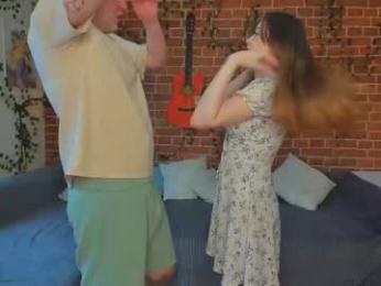 yami_yami_yami webcam model stream image