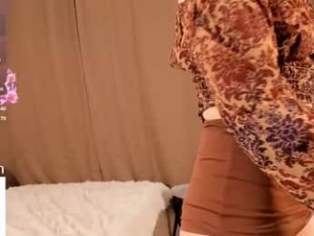 lornaelin webcam model stream image